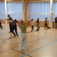 Centre de Vals Prés le Puy - Périscolaire - Galerie Break dance