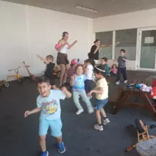 Centre de Vals Prés le Puy - Vacances - Galerie Avril 2026