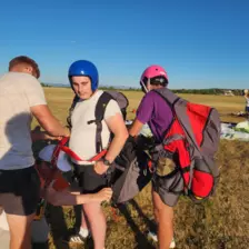 Centre de Velay Ouest (Loudes) - Vacances - Galerie Parachute Ados