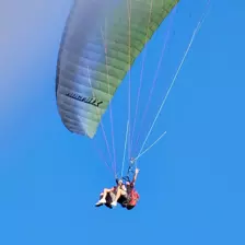 Centre de Velay Ouest (Loudes) - Vacances - Galerie Parachute Ados
