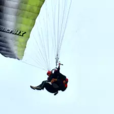 Centre de Velay Ouest (Loudes) - Vacances - Galerie Parachute Ados