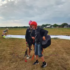 Centre de Velay Ouest (Loudes) - Vacances - Galerie Parachute Ados