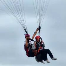 Centre de Velay Ouest (Loudes) - Vacances - Galerie Parachute Ados
