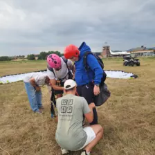 Centre de Velay Ouest (Loudes) - Vacances - Galerie Parachute Ados