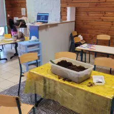 Centre de Bains & Solignac - Mercredis - Galerie Les vers de terres