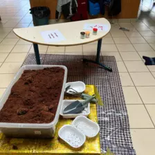 Centre de Bains & Solignac - Mercredis - Galerie Les vers de terres