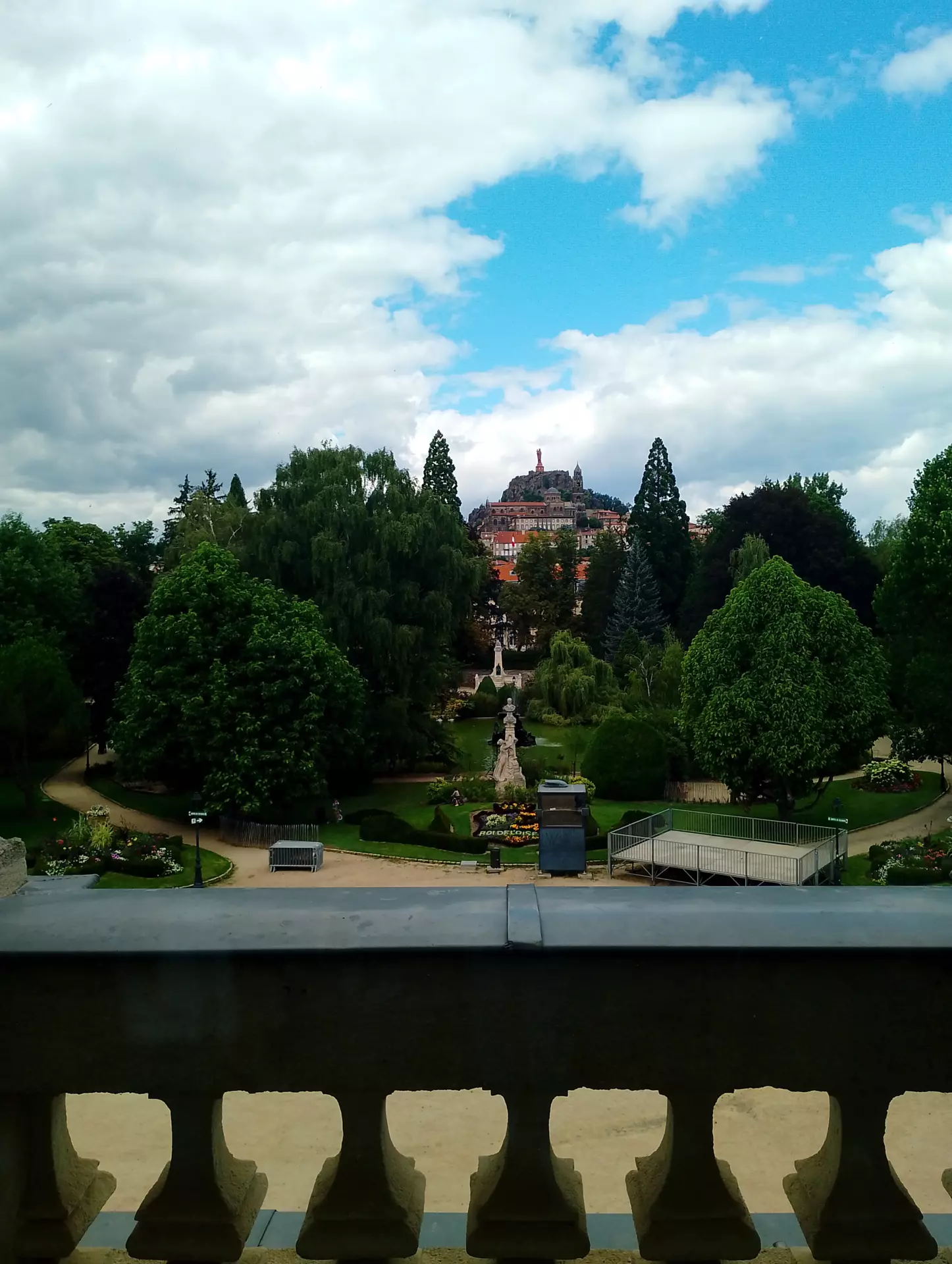 Centre de Saugues - Vacances - Galerie Vacances été 2025