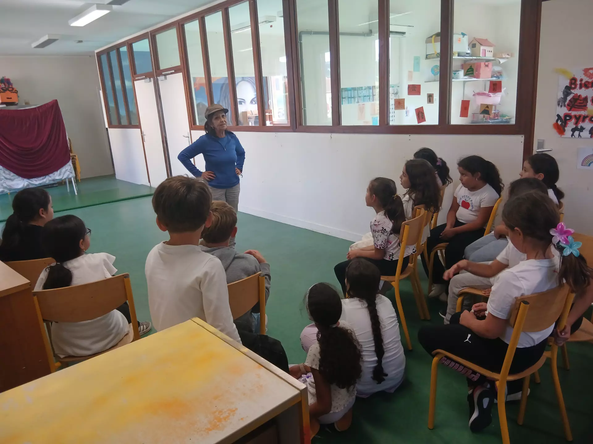 Centre de Vals Prés le Puy - Périscolaire - Galerie Découverte du théâtre