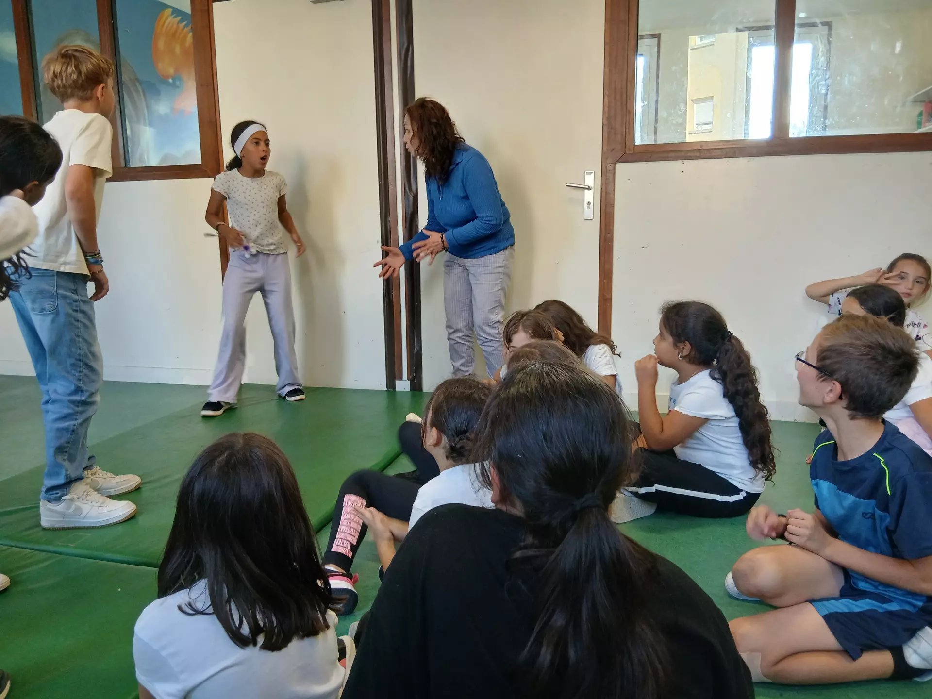 Centre de Vals Prés le Puy - Périscolaire - Galerie Découverte du théâtre