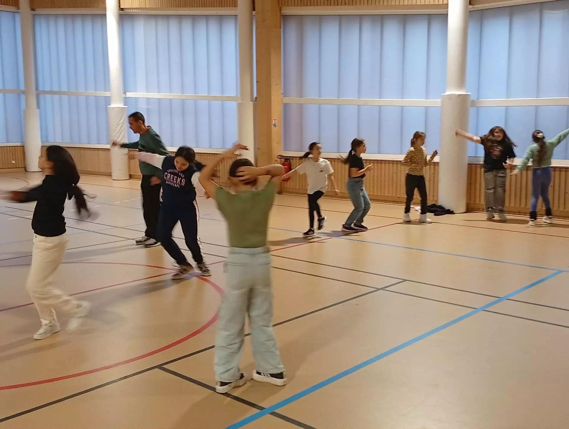 Centre de Vals Prés le Puy - Périscolaire - Galerie Break dance