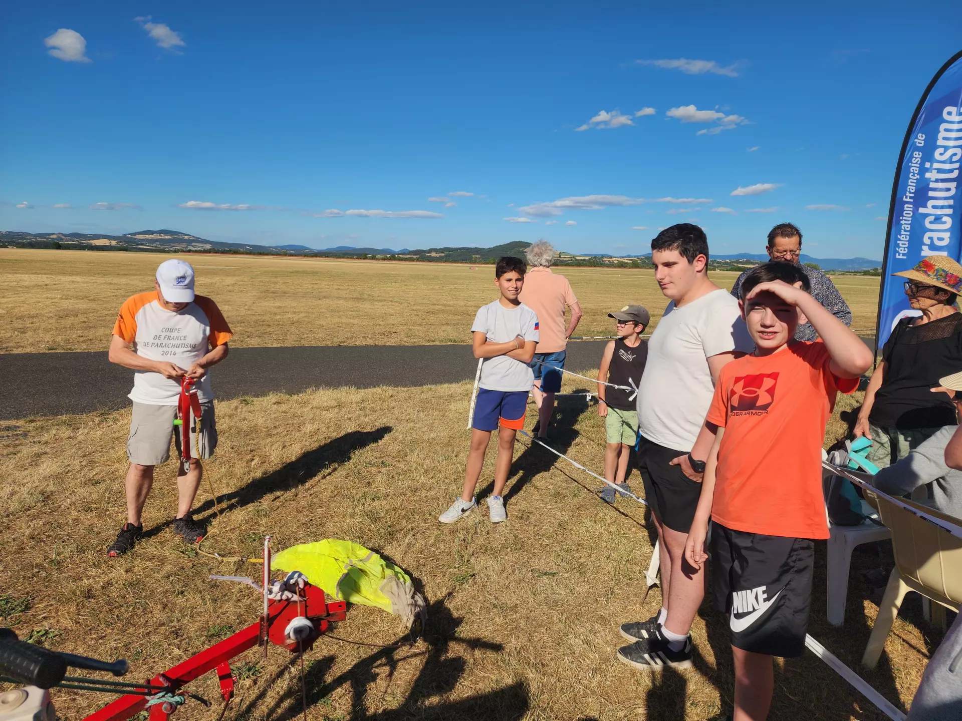 Centre de Velay Ouest (Loudes) - Vacances - Galerie Parachute Ados