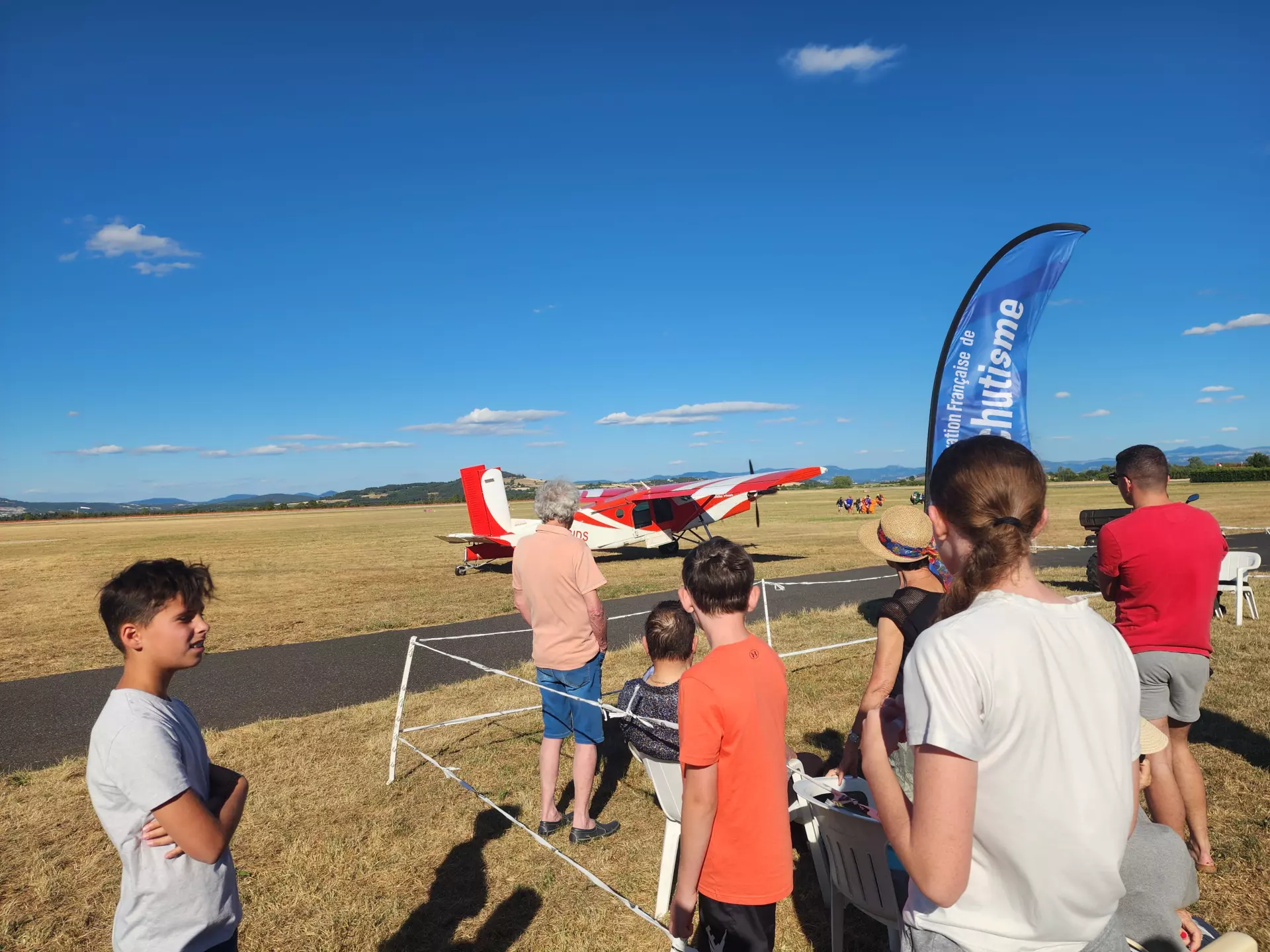 Centre de Velay Ouest (Loudes) - Vacances - Galerie Parachute Ados