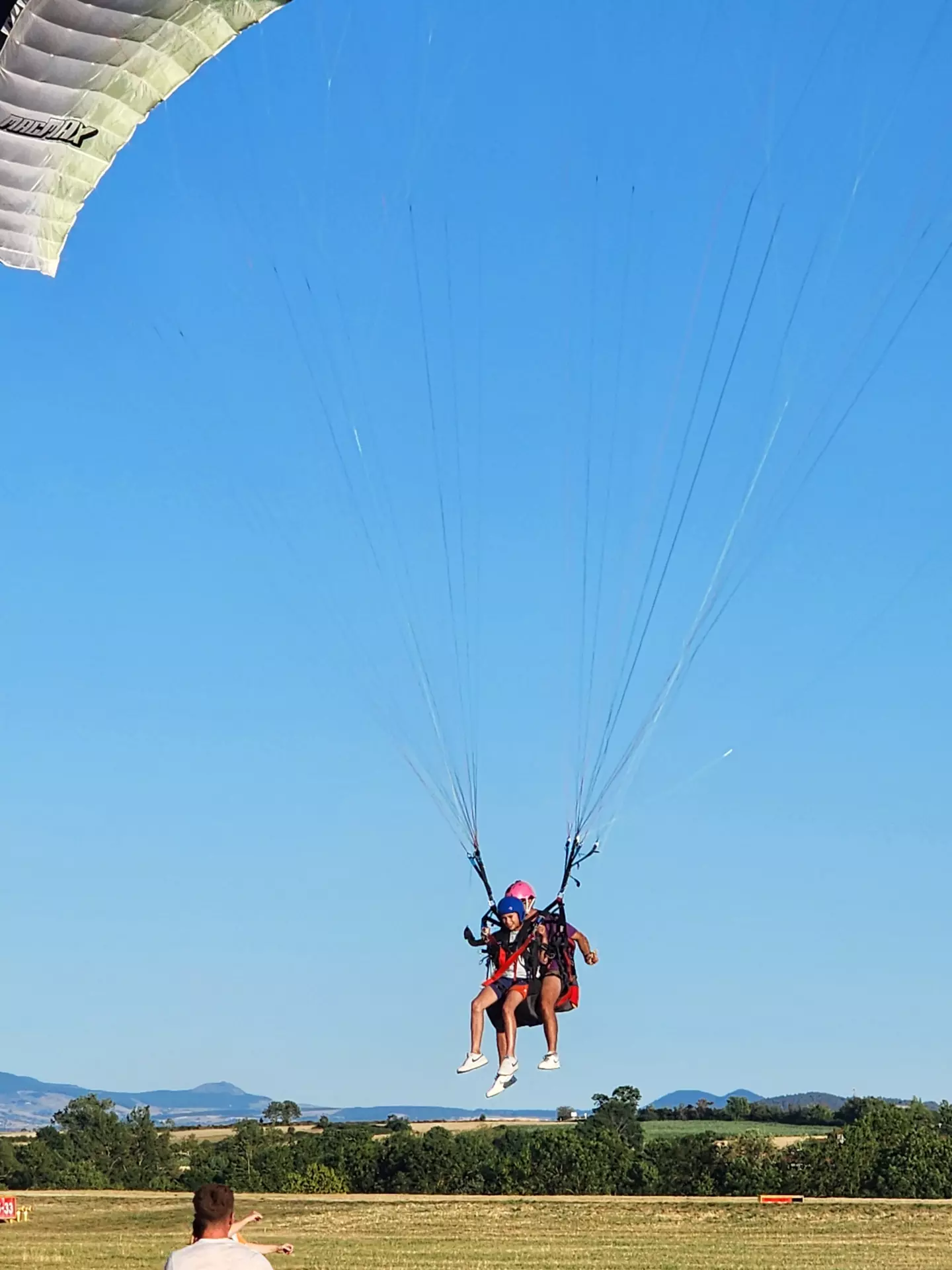 Centre de Velay Ouest (Loudes) - Vacances - Galerie Parachute Ados