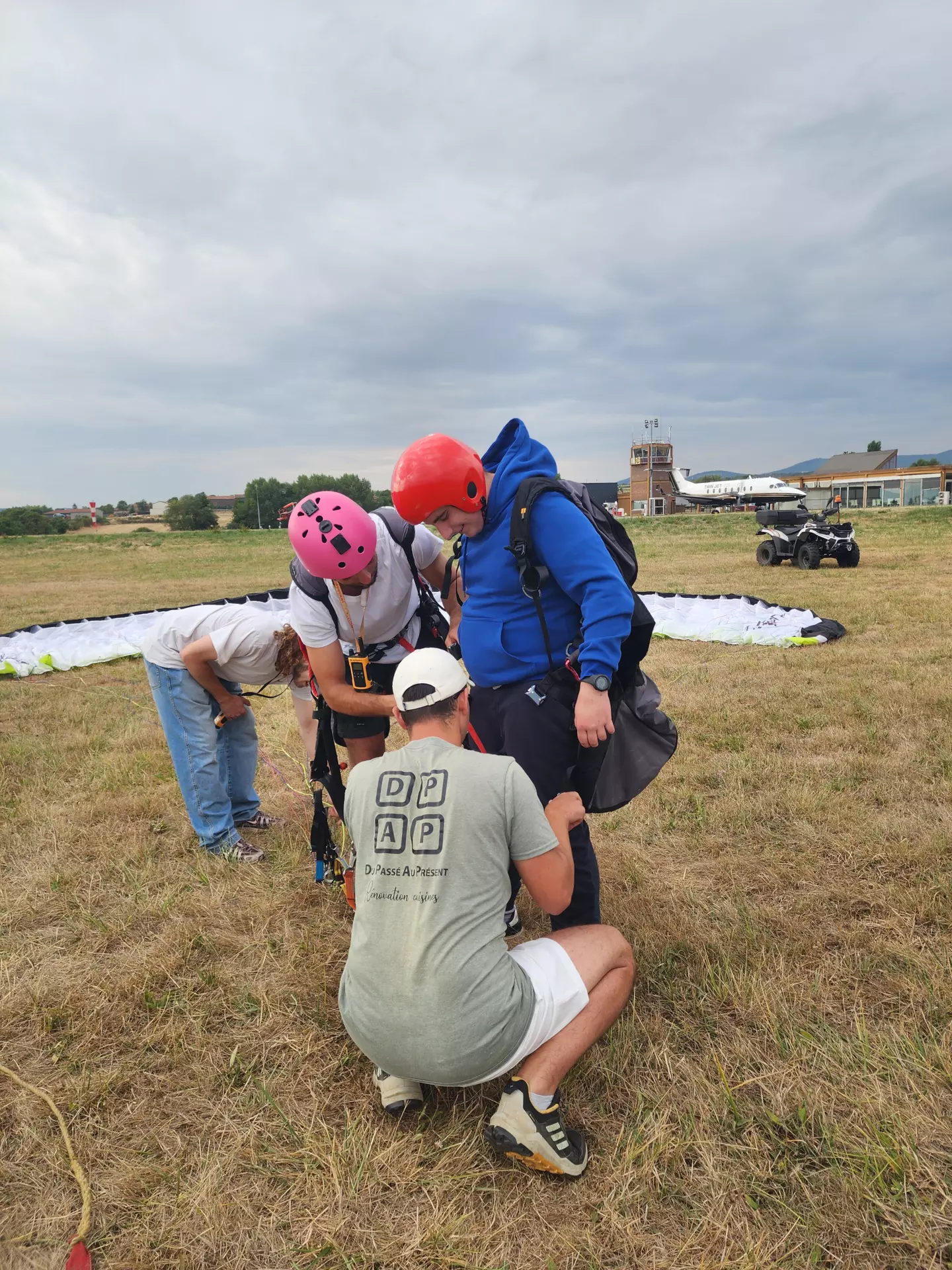 Centre de Velay Ouest (Loudes) - Vacances - Galerie Parachute Ados