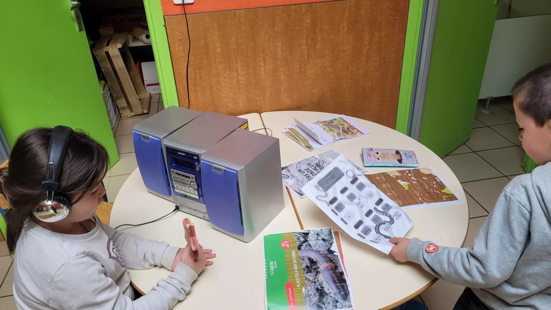 Centre de Bains & Solignac - Mercredis - Galerie Les vers de terres