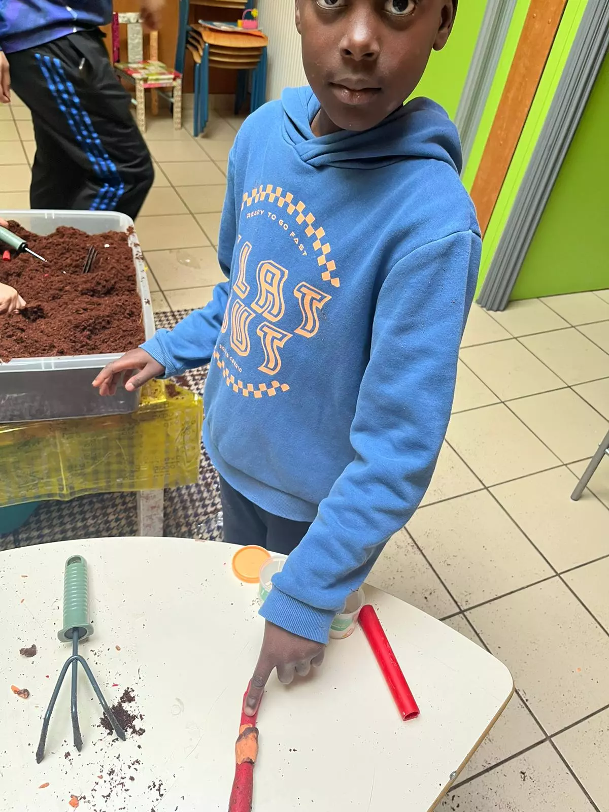 Centre de Bains & Solignac - Mercredis - Galerie Les vers de terres