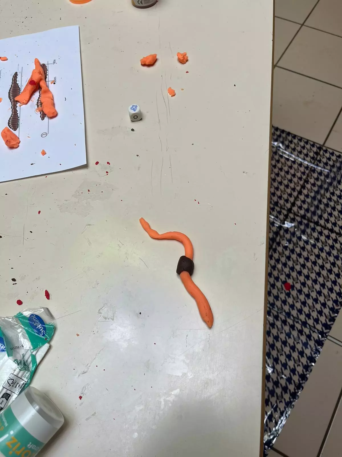 Centre de Bains & Solignac - Mercredis - Galerie Les vers de terres