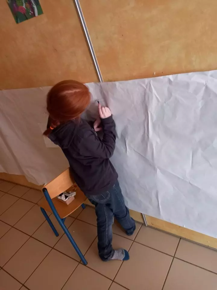 Centre de Bains & Solignac - Mercredis - Galerie Les vers de terres