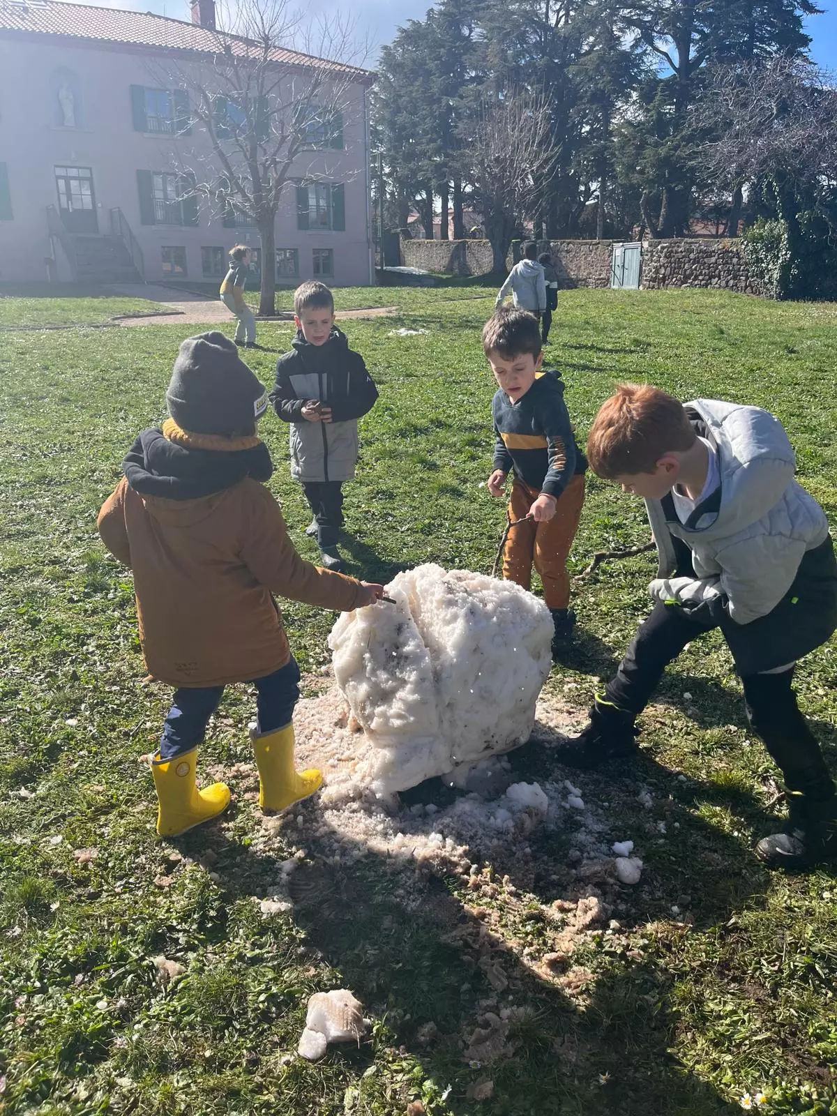 Centre de Bains & Solignac - Mercredis - Galerie Les vers de terres