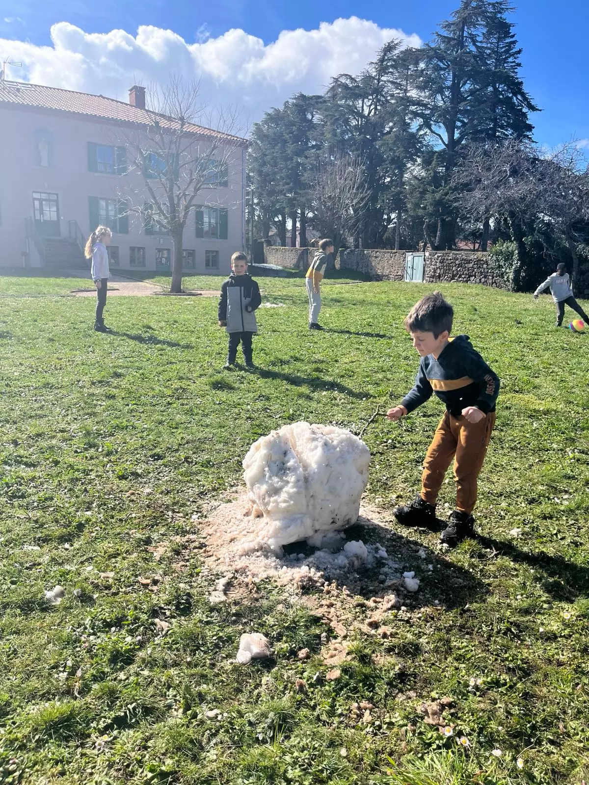 Centre de Bains & Solignac - Mercredis - Galerie Les vers de terres
