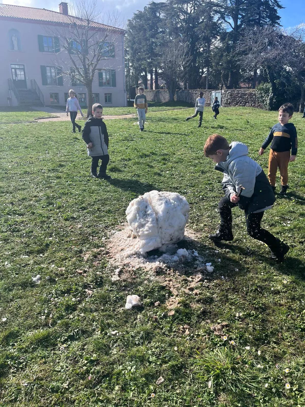 Centre de Bains & Solignac - Mercredis - Galerie Les vers de terres