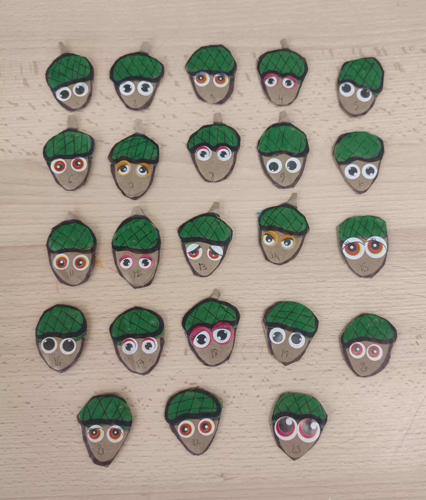 Centre de Velay Ouest (Loudes) - Vacances - Galerie Hiver 2025 "Les Arbres"