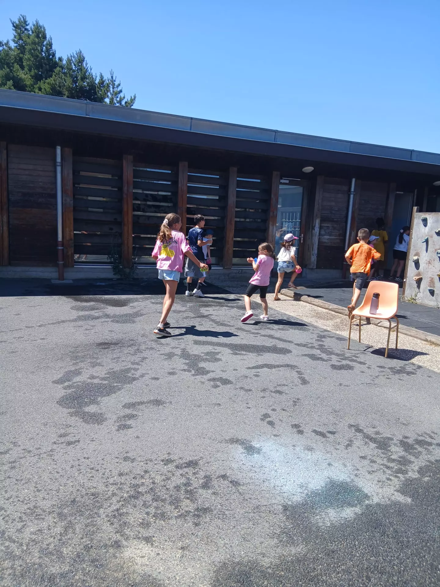 Centre de Bains & Solignac - Vacances - Galerie Juillet 2025