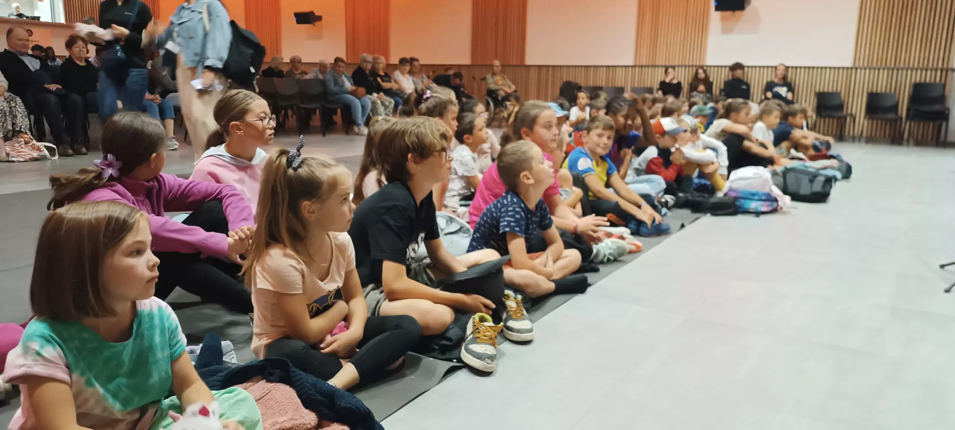 Centre de Bains & Solignac - Vacances - Galerie Juillet 2025