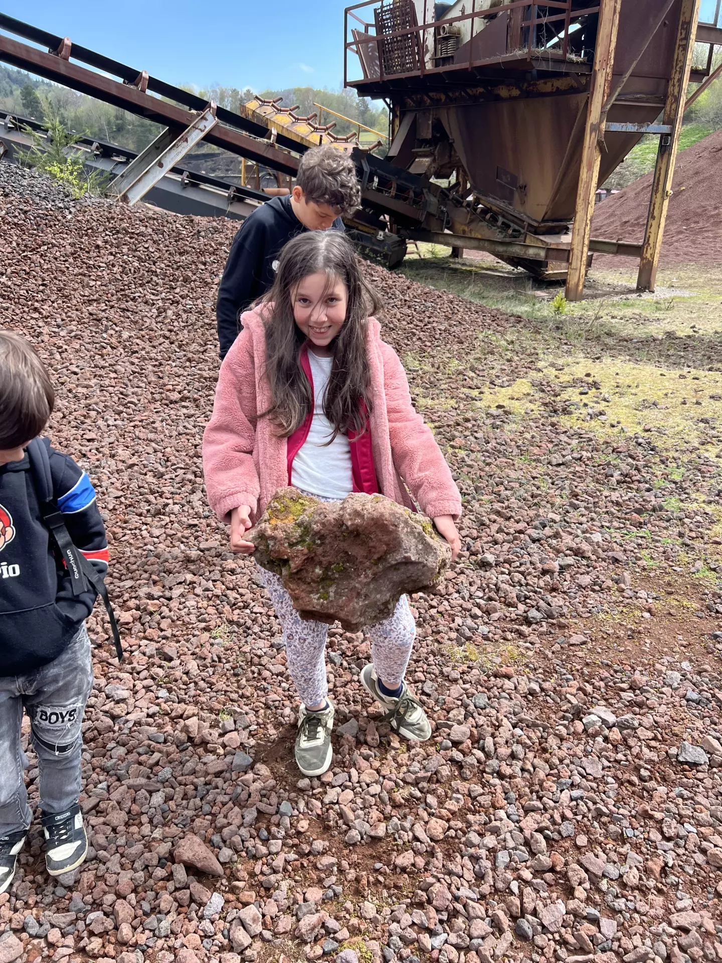 Centre de Langeac (Val Fleuri) - Vacances - Galerie Camps "Volcans & Minéraux"